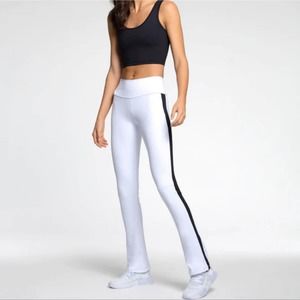 Rio Yoga Flare Pants Women's Size Small